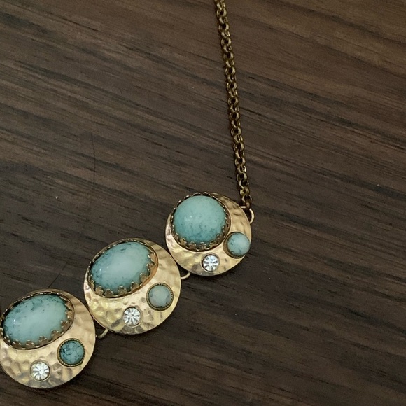 Anthropologie Beautiful necklace - Picture 3 of 7